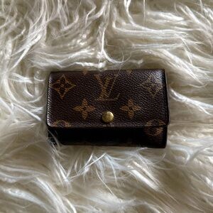 Louis Vuitton Monogram Key Holder